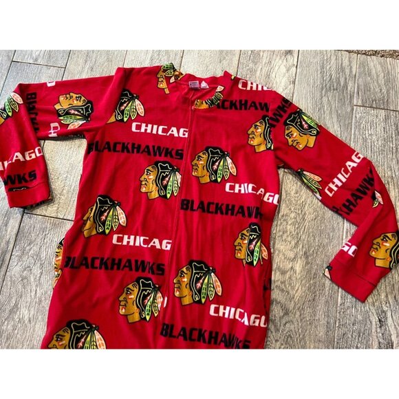 Chicago Blackhawks Pajamas PJ Romper size Medium One Piece Pockets NHL Hockey - Picture 4 of 9